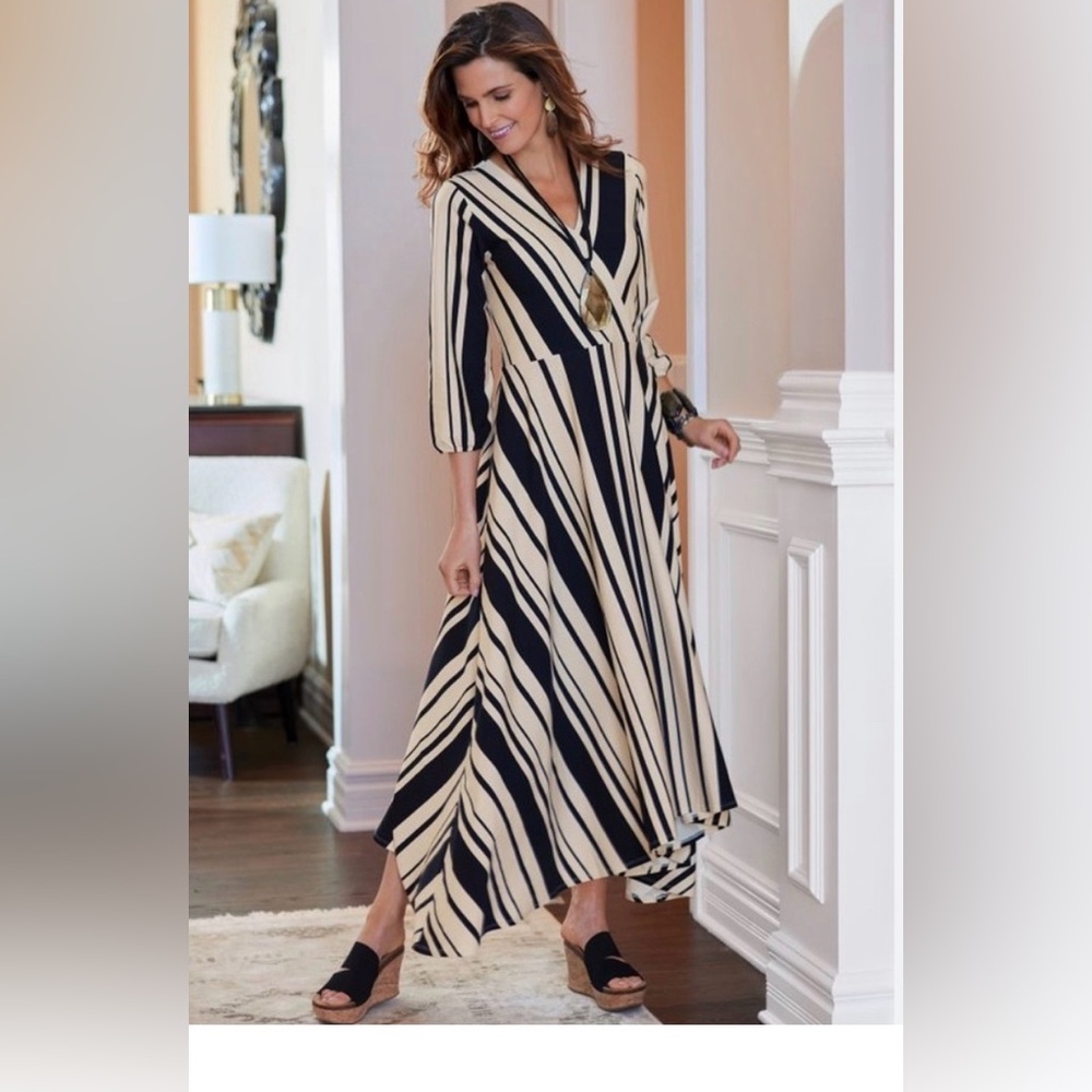 Soft Surroundings Striped Midi Dress XLarge V-Neck Sharkbite Hem Black White B&W